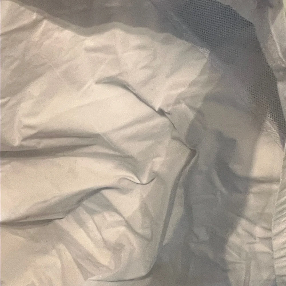 Columbia World Wide Men's Classic White Button-Down Shirt - Picture 5 of 6